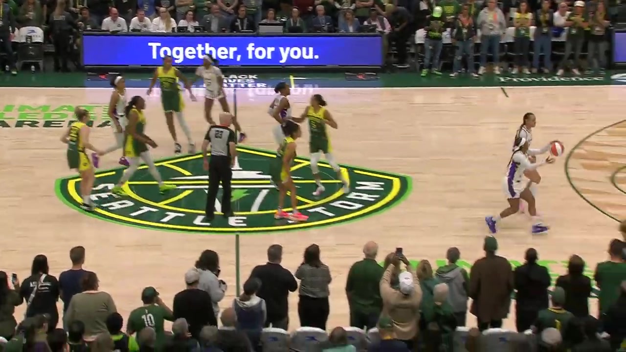 09月16日 WNBA 西雅图风暴vs洛杉矶火花 视频录像集锦 精彩战报